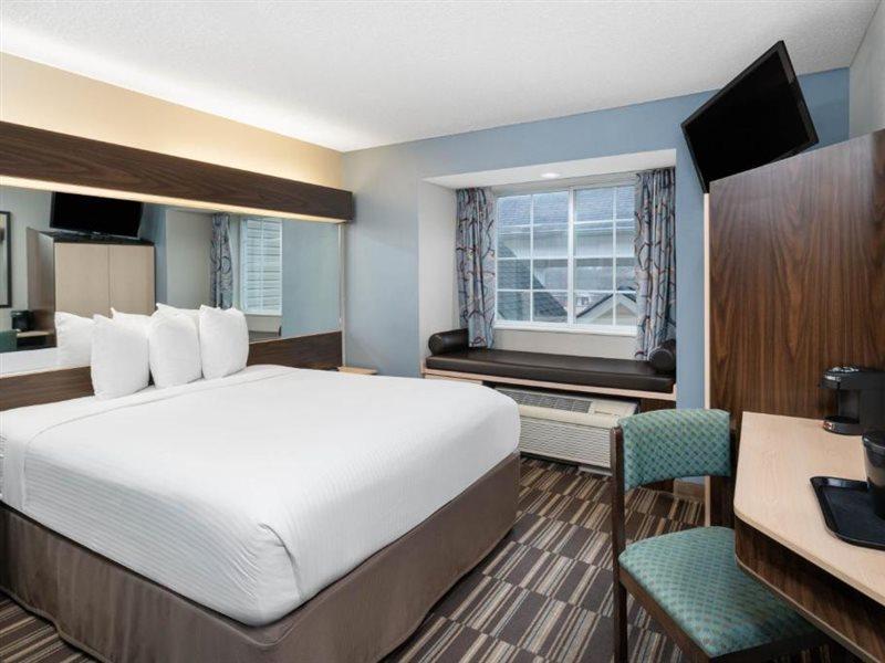 Microtel Inn & Suites Columbus North Kültér fotó