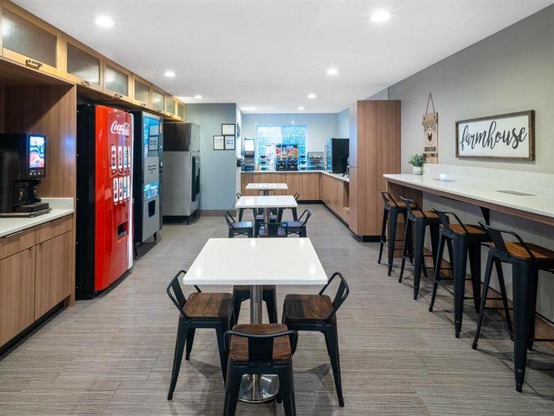 Microtel Inn & Suites Columbus North Kültér fotó