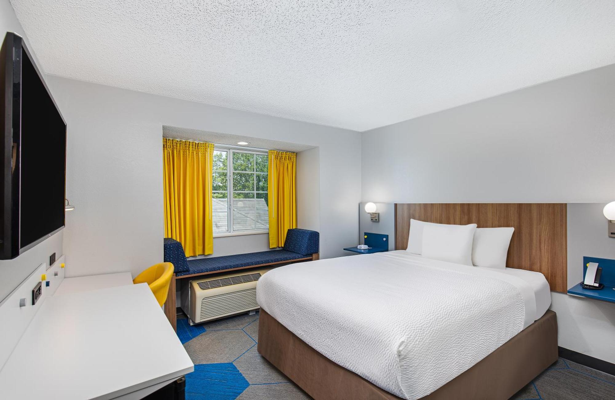 Microtel Inn & Suites Columbus North Kültér fotó