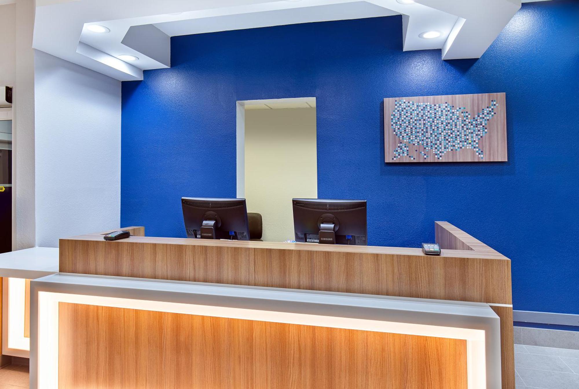 Microtel Inn & Suites Columbus North Kültér fotó